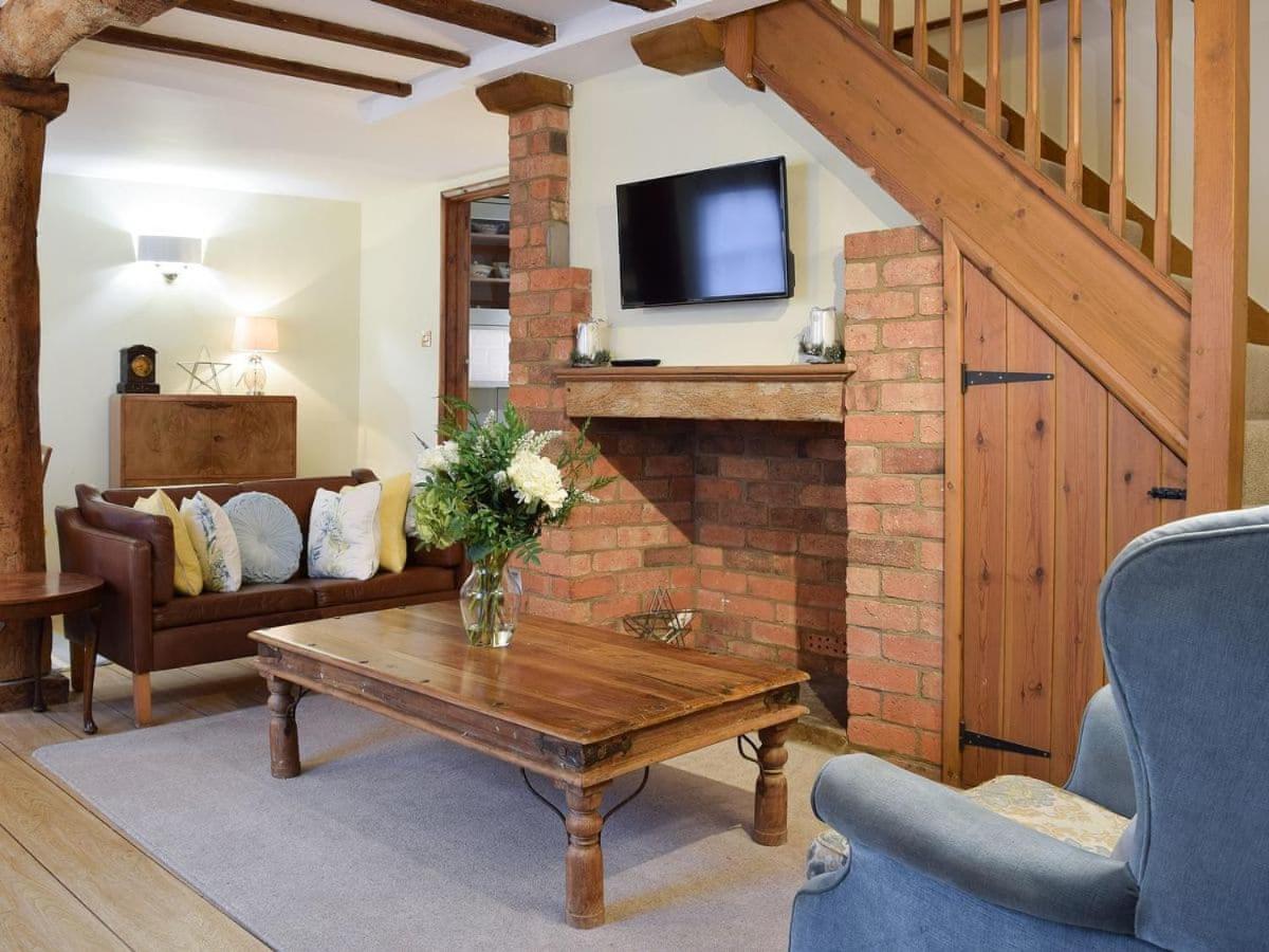 Lovely Old Cottage Stratford-upon-Avon Exterior photo